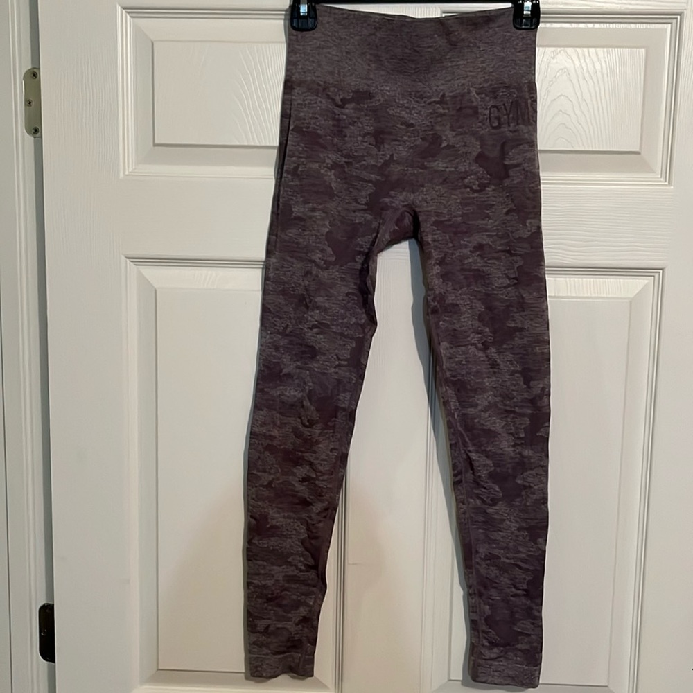 Gymshark Adapt Camo EUC size M
